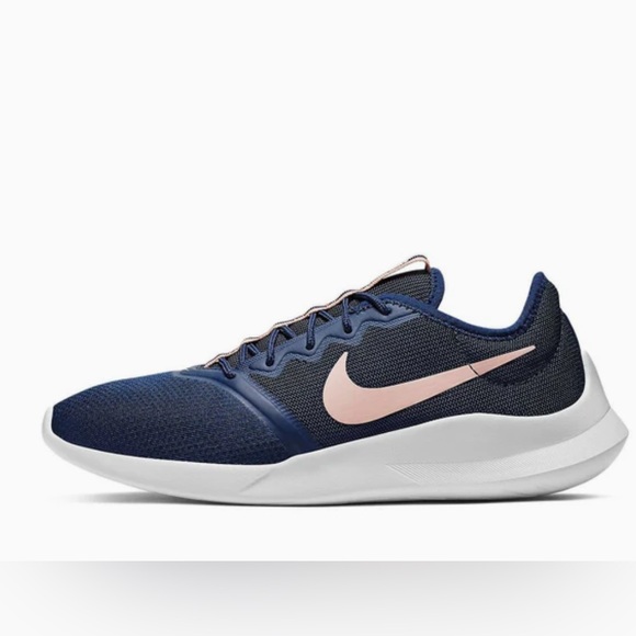 New without tags- Nike Viale Tech Racer
Blue/Pink - Picture 2 of 13